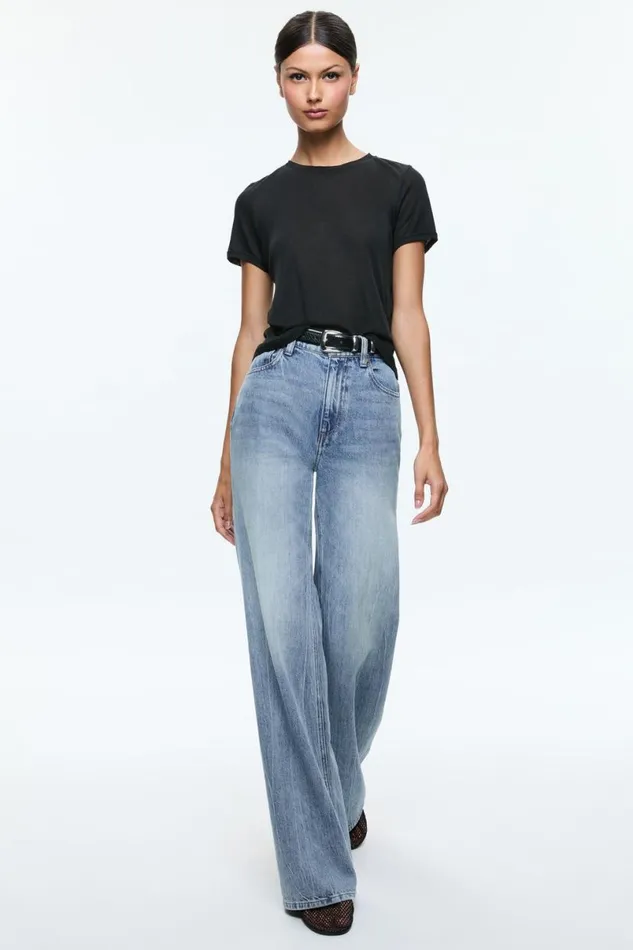 Alice Olivia Cindy Cropped Tee Black Women Tops