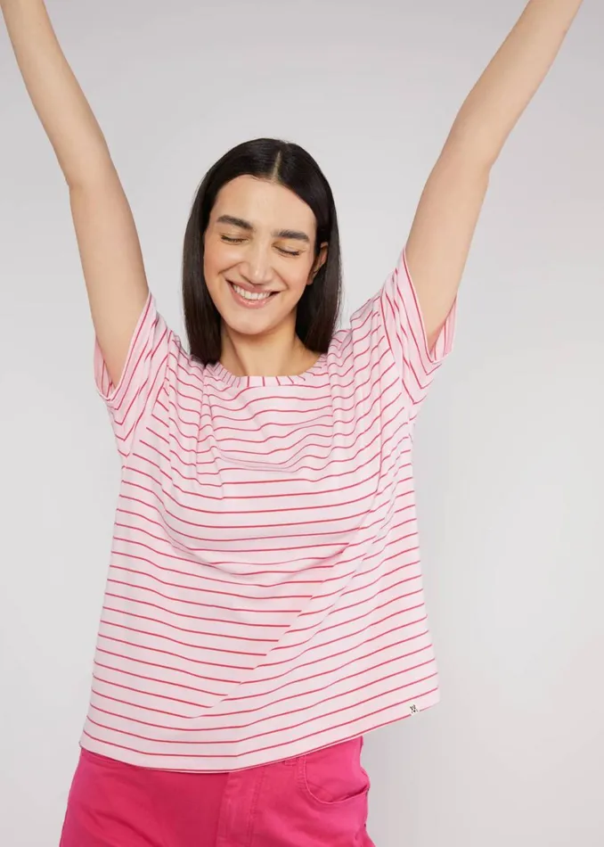 Blutsgeschwister TShirt The Generous One Pink Women Tops