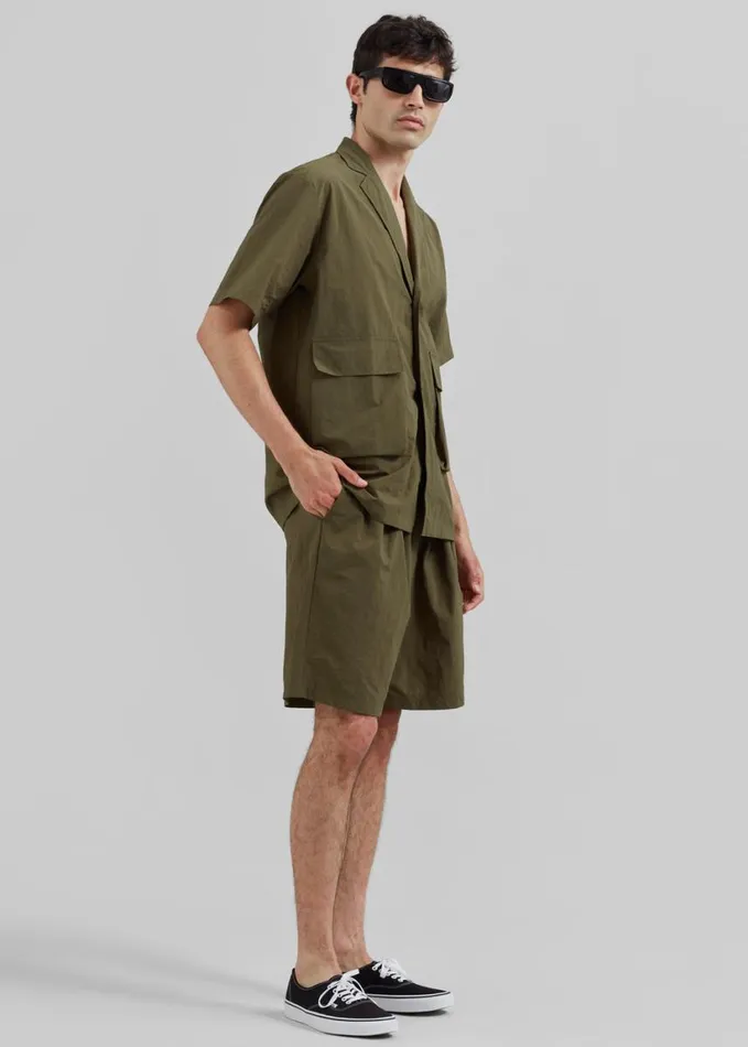 Clothing Men The Frankie Shop Axel Shorts 8211 Khaki