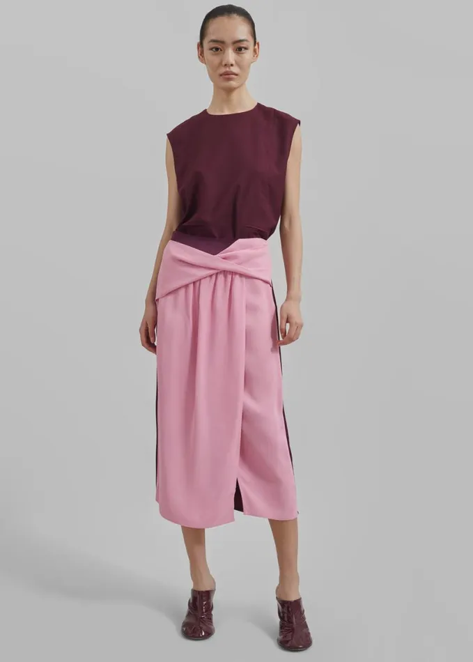 Clothing Women The Frankie Shop JW Anderson Twisted Midi Skirt 8211 Bubblegum