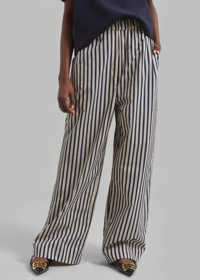 Clothing Women The Frankie Shop Mirca Textured Elastic Pants 8211 BeigeNavy Multi Stripe