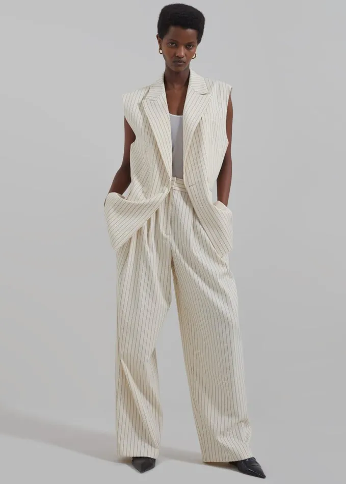 Clothing Women The Frankie Shop Ripley Pleated Twill Trousers 8211 Light BeigeBlack Pinstripe