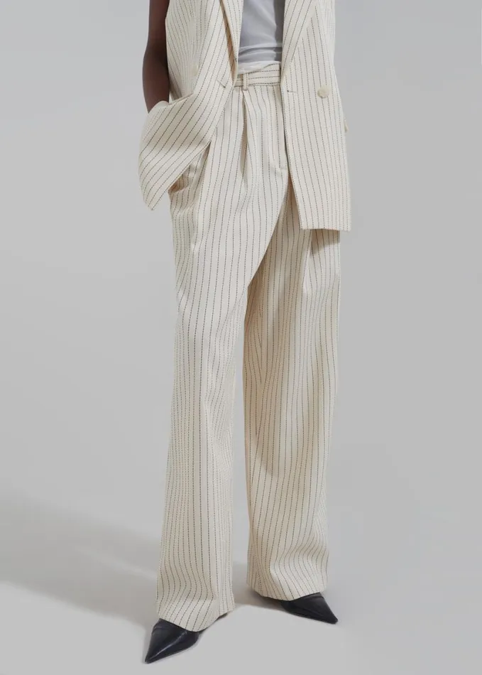 Clothing Women The Frankie Shop Ripley Pleated Twill Trousers 8211 Light BeigeBlack Pinstripe