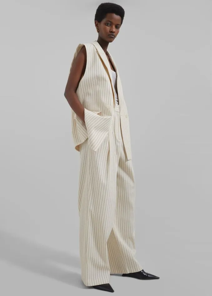 Clothing Women The Frankie Shop Ripley Pleated Twill Trousers 8211 Light BeigeBlack Pinstripe