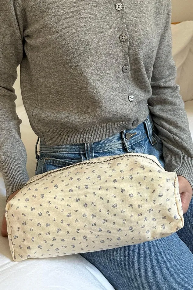 Floral Beauty Case Ivory Lilac Floral Women Brandy Melville Bags and Backpacks