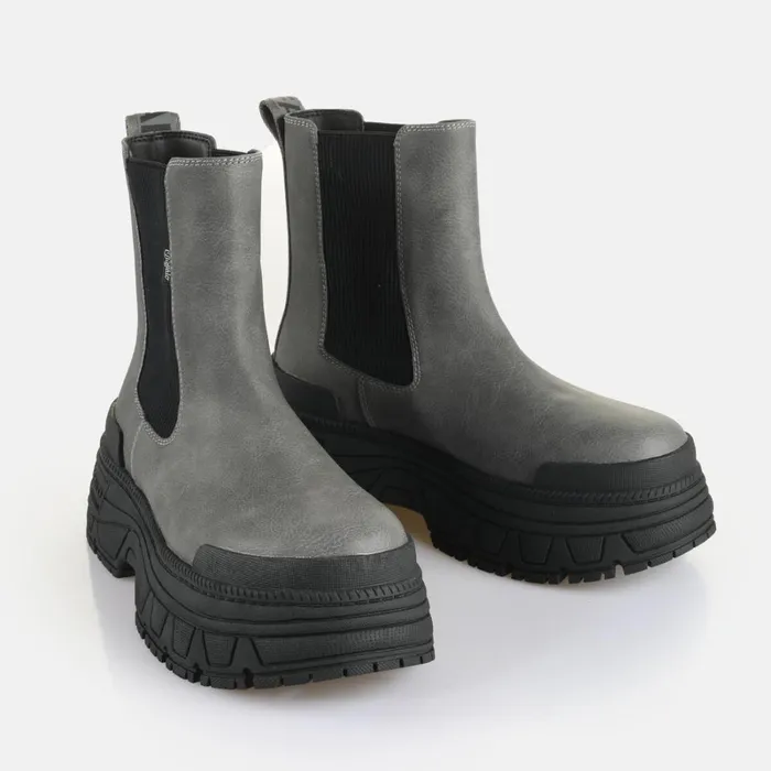 Fusion Chelsea Greyblack Buffalo Boots and AnkleBoots Fusion Chelsea Greyblack Buffalo Boots and AnkleBoots