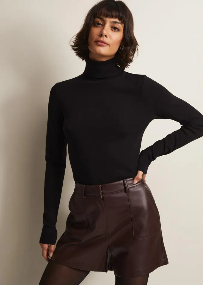Hadley Faux Leather Shorts Burgundy Women Phase Eight Trousers