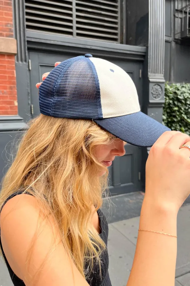 Katherine Mesh Cap Ivory Women Brandy Melville Hats and Caps