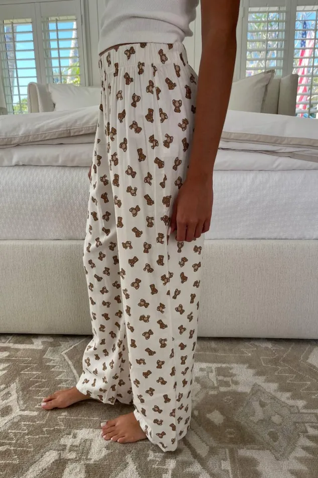 Kiera Teddy Bear Pants Ivory Women Brandy Melville Pajamas