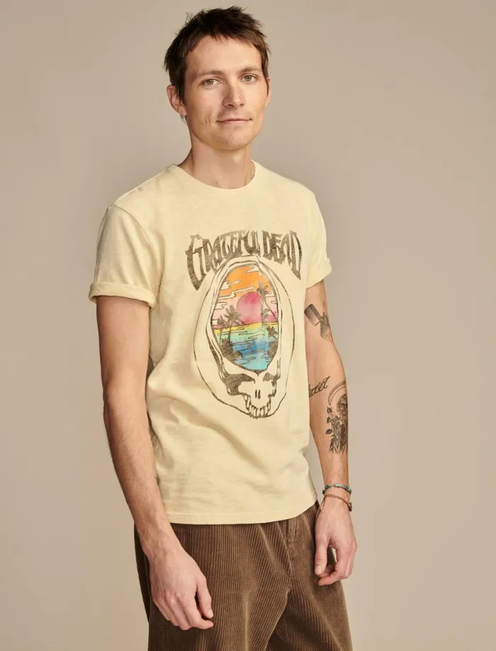 Lucky Brand Graphic Tees Men Grateful Dead Sunrise Reed Yellow