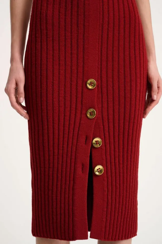 Luisa Spagnoli Skirts And Shorts Medi 8211 Skirt With Buttons 8211 Fashion Show Red 8211 Women Luisa Spagnoli Skirts And Shorts Medi 8211 Skirt With Buttons 8211 Fashion Show Red 8211 Women