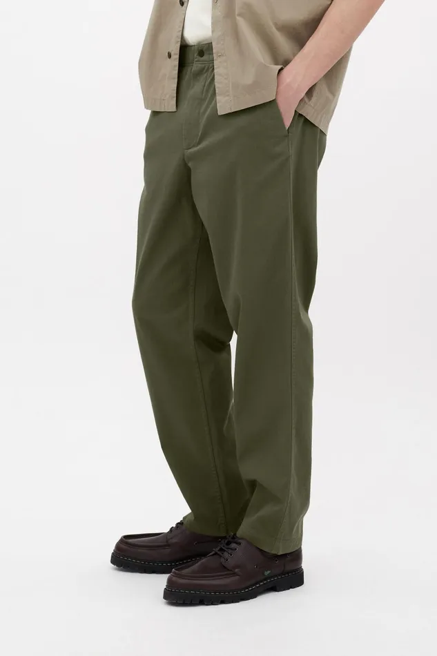 Men Ezra Light Stretch Sediment Green Norse Projects Trousers
