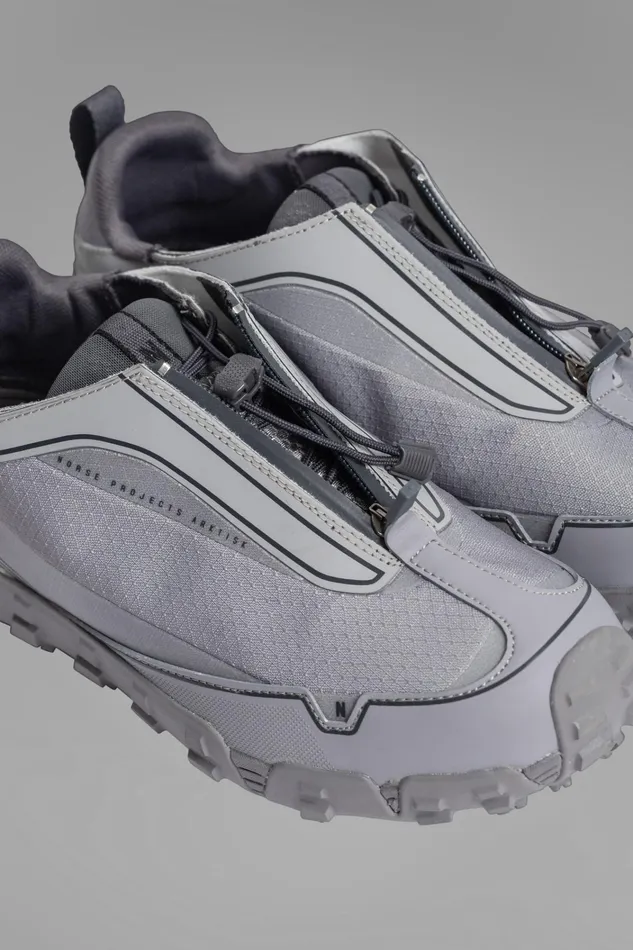 Men Zip Up Runner Glacier Grey Norse Projects Footwear
