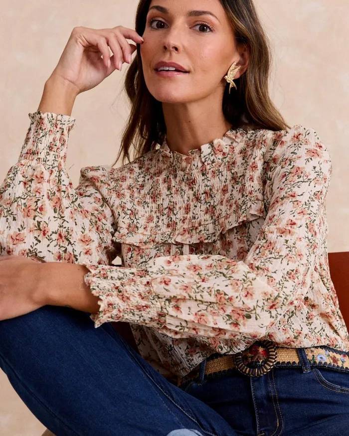 Polin Et Moi Dorotea Floral Blouse Beige Women Blouses And Shirts Polin Et Moi Dorotea Floral Blouse Beige Women Blouses And Shirts
