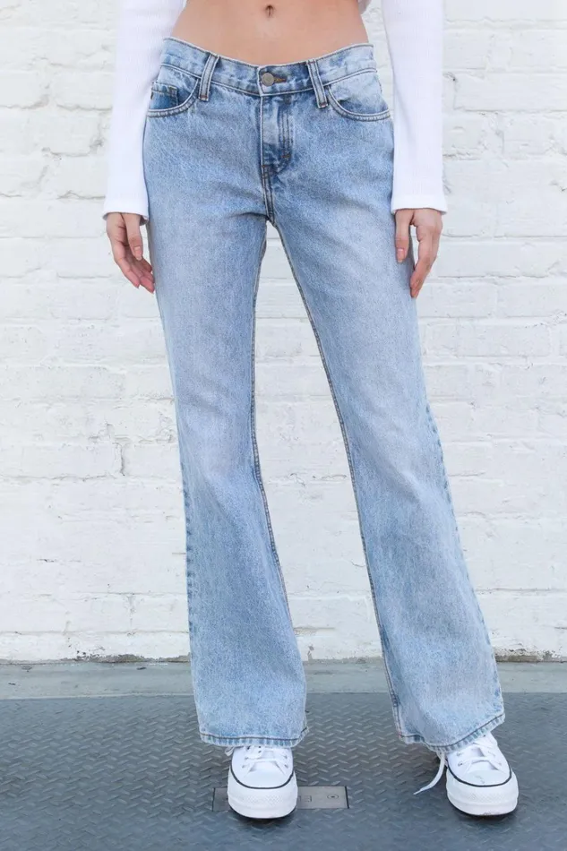 Quinn Jeans Light Denim Women Brandy Melville Bottoms