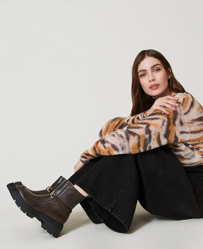 Twinset Ankle Boots With Oval T Clasp Coffee Chocolate Women Boots And Ankle Boots Twinset Ankle Boots With Oval T Clasp Coffee Chocolate Women Boots And Ankle Boots