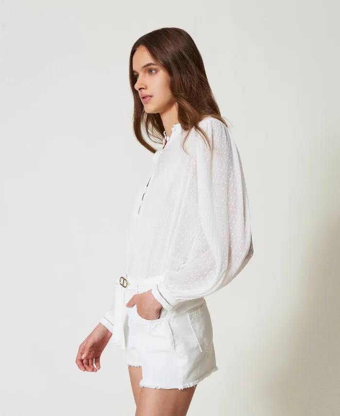 Twinset White Bull Denim Shorts With Oval T Belt White Snow Women Trousers Twinset White Bull Denim Shorts With Oval T Belt White Snow Women Trousers