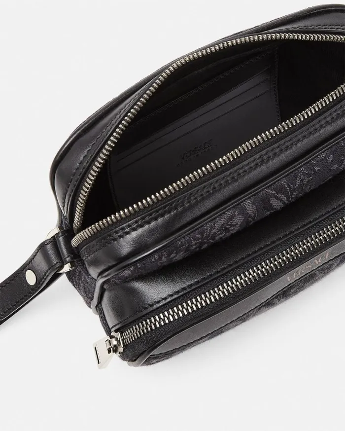 Versace Crossbody and Messengers Barocco Messenger Bag Blackprint 8211 Men Versace Crossbody and Messengers Barocco Messenger Bag Blackprint 8211 Men