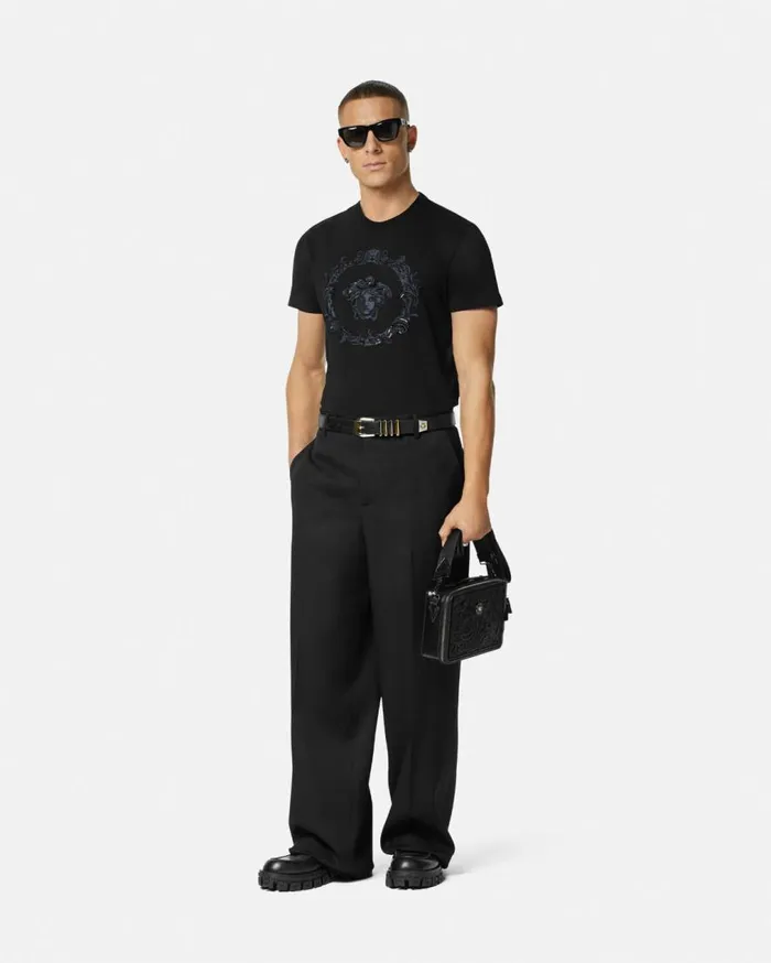 Versace TShirts and Polos Medusa Cartouche TShirt Black 8211 Men Versace TShirts and Polos Medusa Cartouche TShirt Black 8211 Men