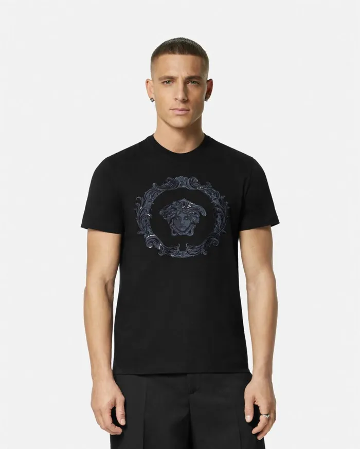 Versace TShirts and Polos Medusa Cartouche TShirt Black 8211 Men Versace TShirts and Polos Medusa Cartouche TShirt Black 8211 Men