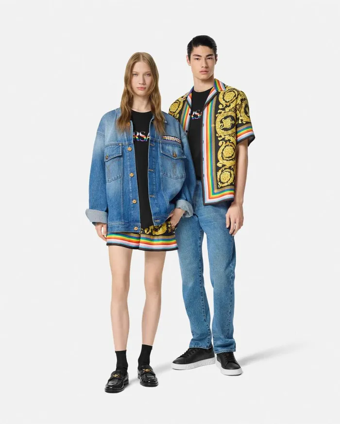Versace TShirts and Sweatshirts Pride Barocco Logo TShirt Blackprint 8211 WomenMen Versace TShirts and Sweatshirts Pride Barocco Logo TShirt Blackprint 8211 WomenMen