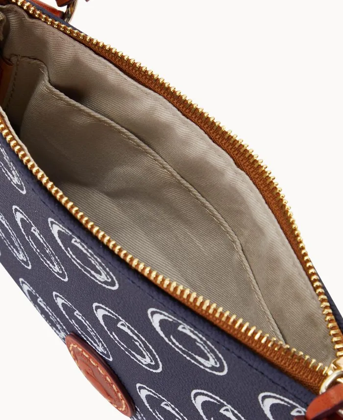 Woman Collegiate Penn State University Top Zip Crossbody Penn State Dooney and Bourke Crossbodies Woman Collegiate Penn State University Top Zip Crossbody Penn State Dooney and Bourke Crossbodies