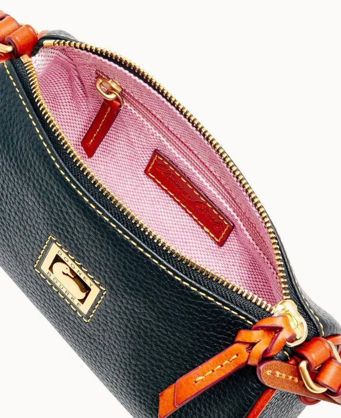 Woman Dillen Small Barrel Crossbody Black Dooney and Bourke Crossbodies Woman Dillen Small Barrel Crossbody Black Dooney and Bourke Crossbodies
