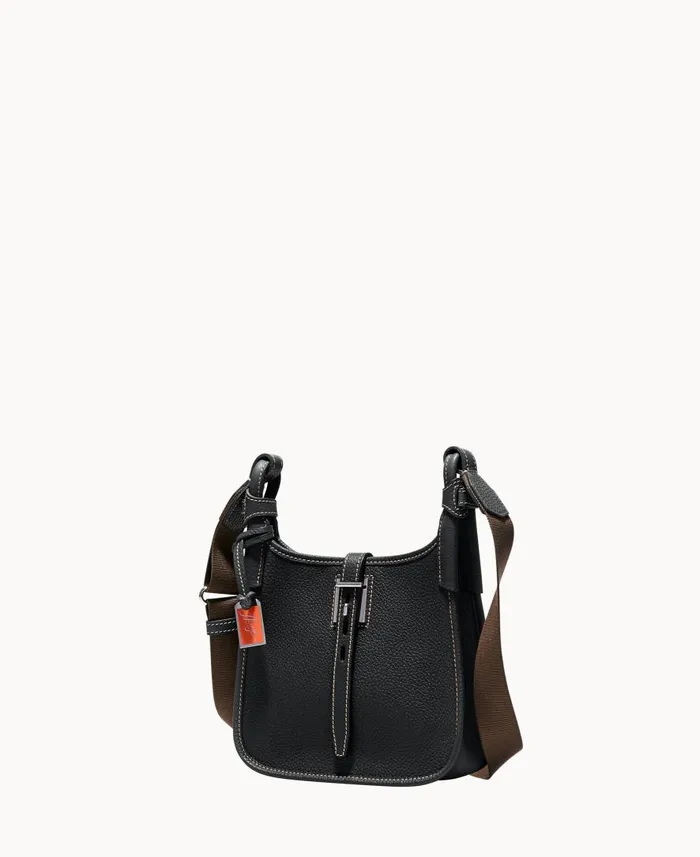 Woman Henrys Small Crossbody Black Dooney and Bourke Crossbodies Woman Henrys Small Crossbody Black Dooney and Bourke Crossbodies