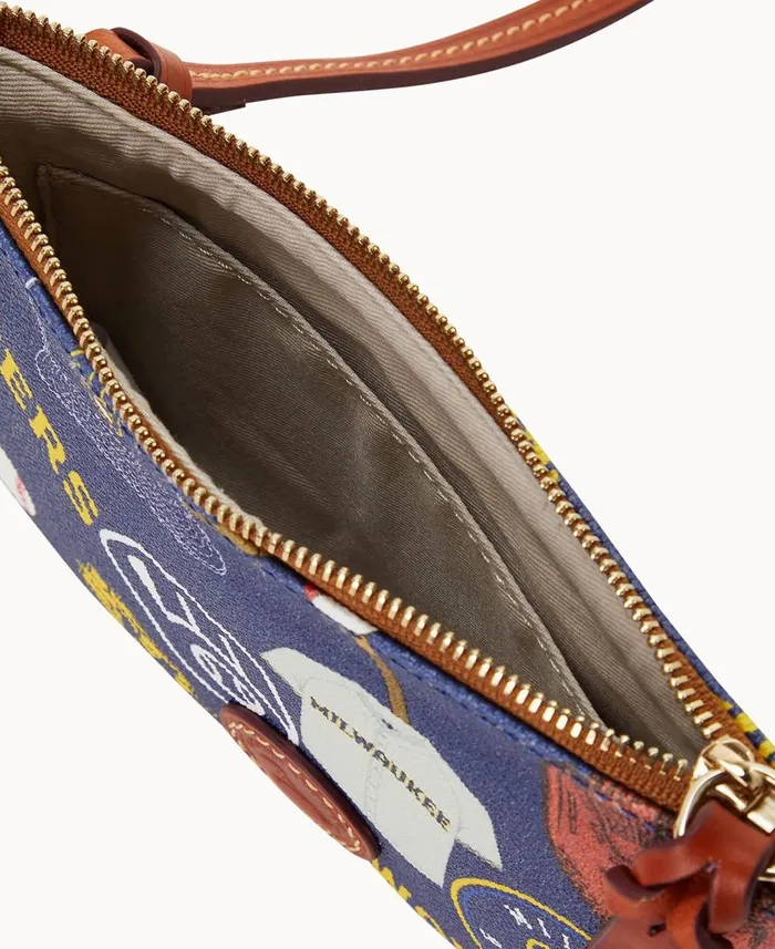 Woman MLB Brewers Top Zip Crossbody Brewers Dooney and Bourke Crossbodies Woman MLB Brewers Top Zip Crossbody Brewers Dooney and Bourke Crossbodies