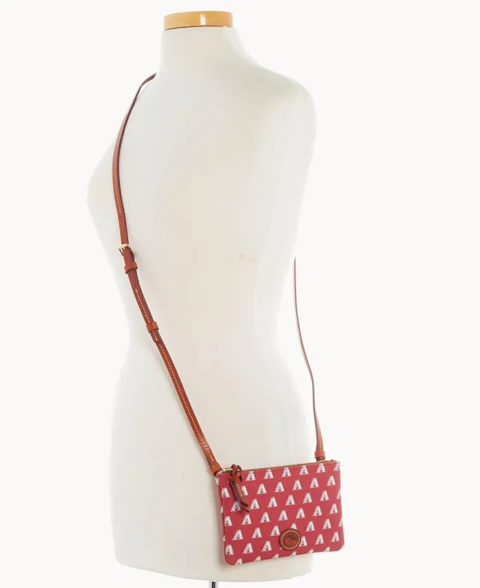 Woman MLB Diamondbacks Top Zip Crossbody Diamondbacks Dooney and Bourke Crossbodies Woman MLB Diamondbacks Top Zip Crossbody Diamondbacks Dooney and Bourke Crossbodies