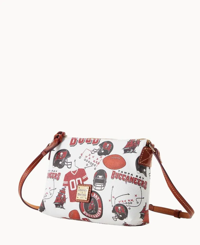 Woman NFL Buccaneers Crossbody Pouchette Buccaneers Dooney and Bourke Crossbodies Woman NFL Buccaneers Crossbody Pouchette Buccaneers Dooney and Bourke Crossbodies
