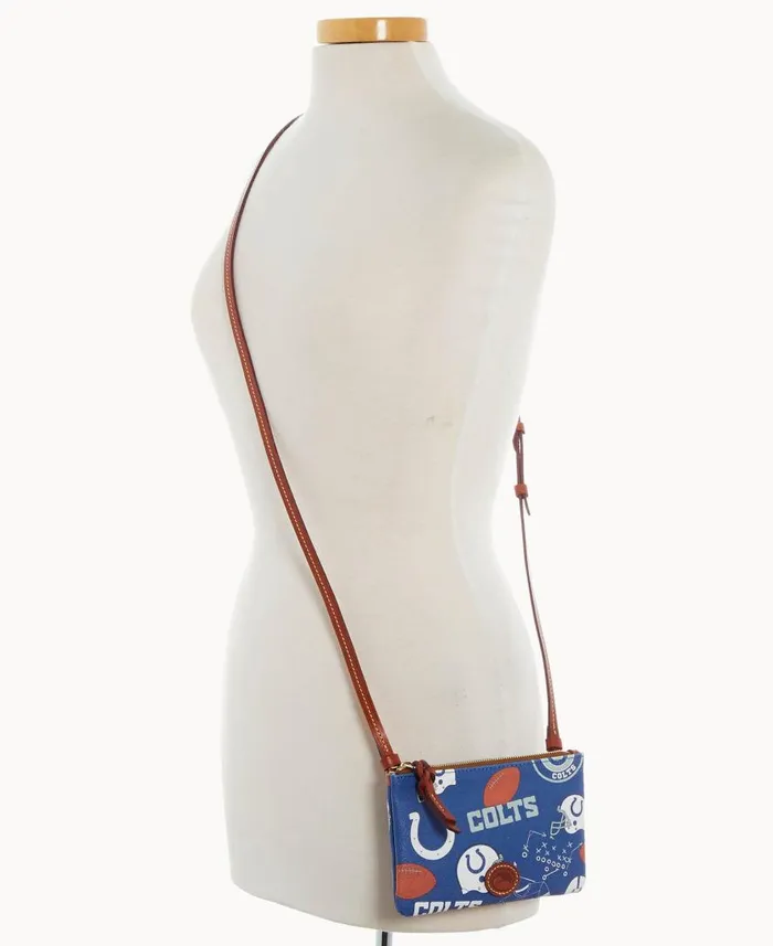 Woman NFL Colts Top Zip Crossbody Colts Dooney and Bourke Crossbodies Woman NFL Colts Top Zip Crossbody Colts Dooney and Bourke Crossbodies
