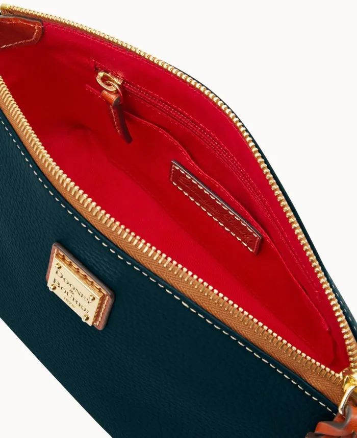 Woman Pebble Grain Suki Crossbody Black Dooney and Bourke Crossbodies Woman Pebble Grain Suki Crossbody Black Dooney and Bourke Crossbodies