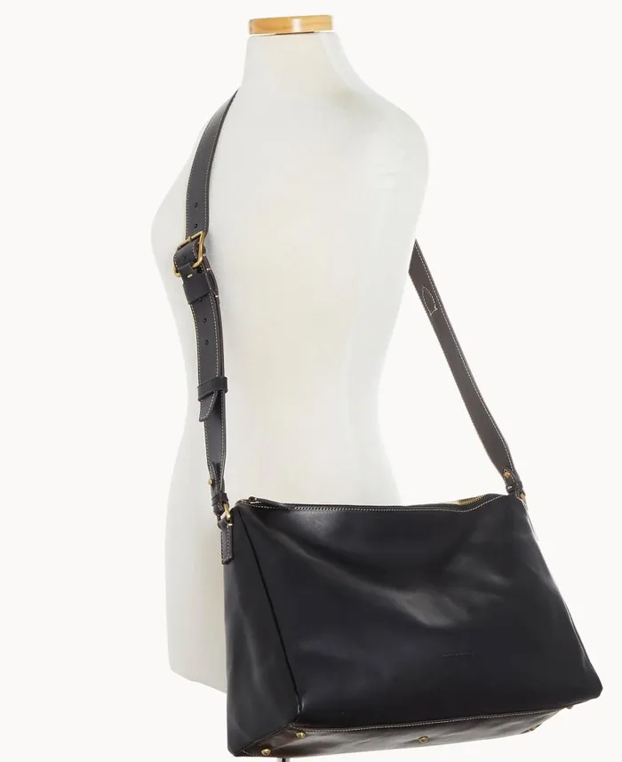 Woman Volta Valente Black Dooney and Bourke Shoulder Bags Woman Volta Valente Black Dooney and Bourke Shoulder Bags