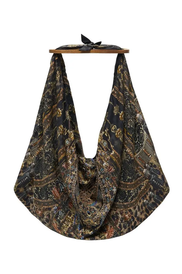 Women Bags Camilla Tie Bar Bag Abingdon Palace