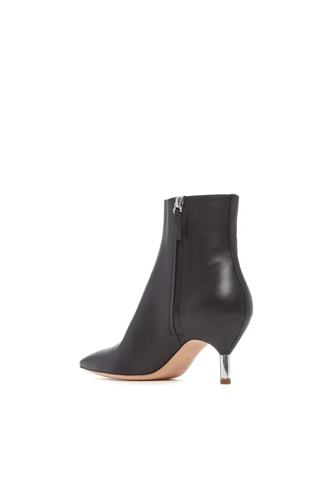 Women Boots Gabriela Hearst Valeria Heeled Boot In Black Leather