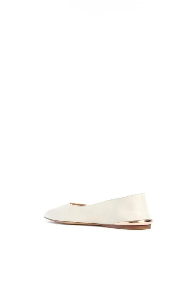 Women Flats Gabriela Hearst Fleur Ballerina Flat In Ivory Nappa Leather