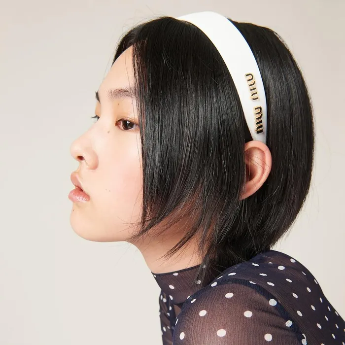 Women Headbands And Hair Accessories Miu Miu Plexiglas Headband Whiteblack