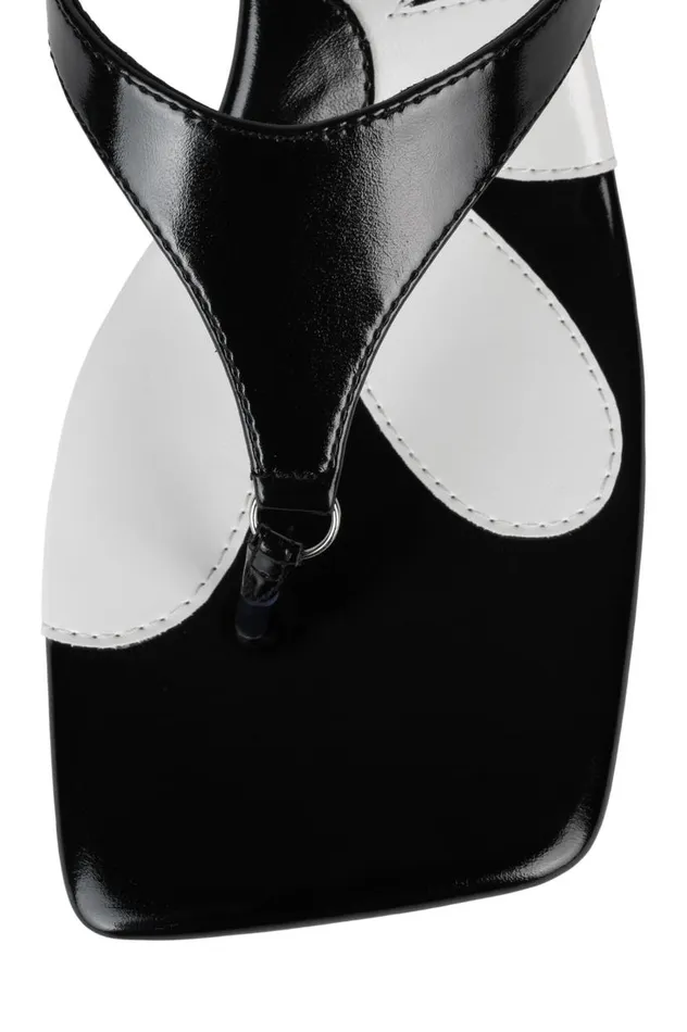 Women Jeffrey Campbell Block Snookered