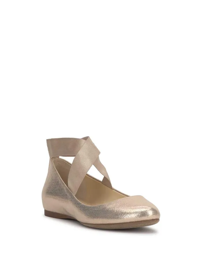 Women Mandayss Ballet Flat In Champagne Jessica Simpson Flats