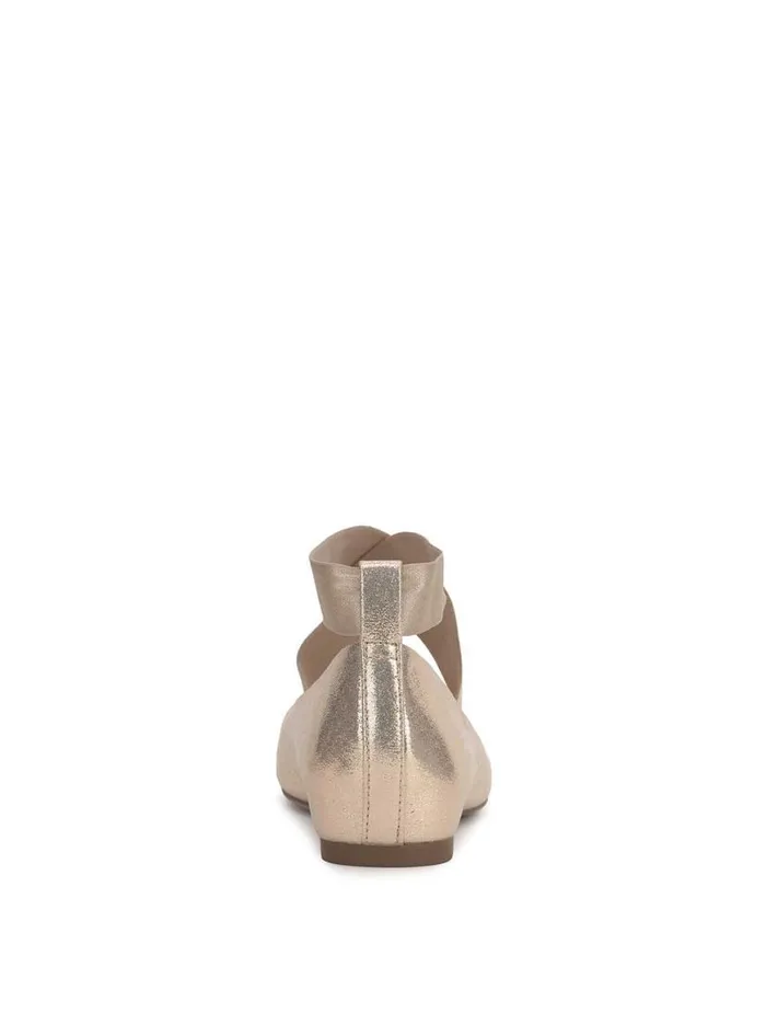 Women Mandayss Ballet Flat In Champagne Jessica Simpson Flats