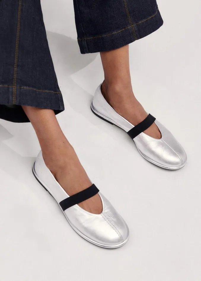 Women Metallic Ballerina Flat Silver MEEM