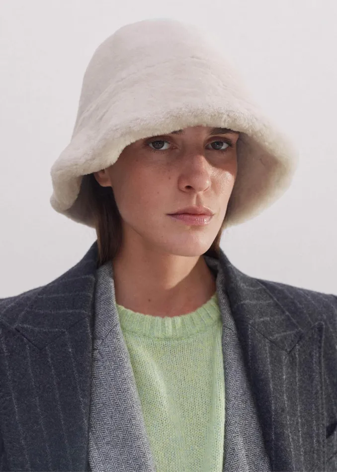 Women Shearling Bucket Hat Natural MEEM