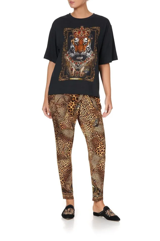 Women Tees Camilla Relaxed Body And Sleeve Tee Lady Lodge