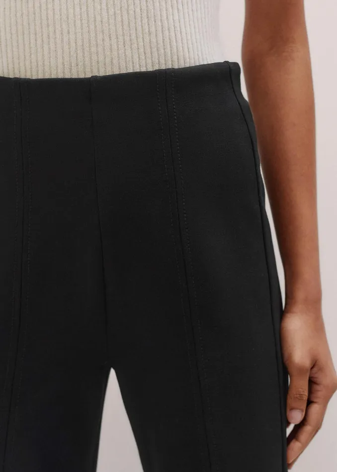 Women Travel Tailoring Kick Flare Pant Black MEEM