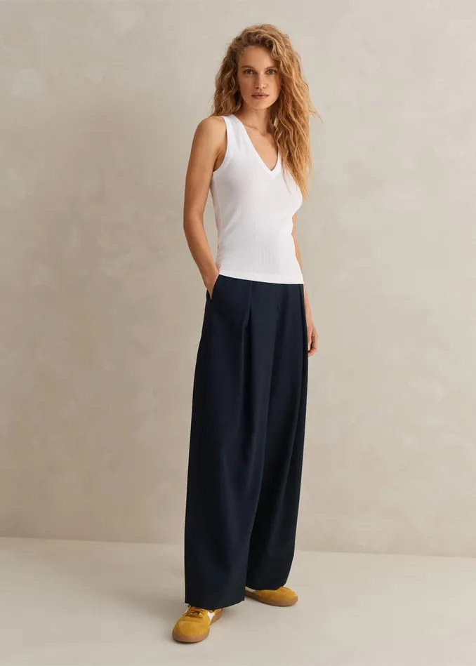 Women Ultimate VNeck Vest Bright White MEEM